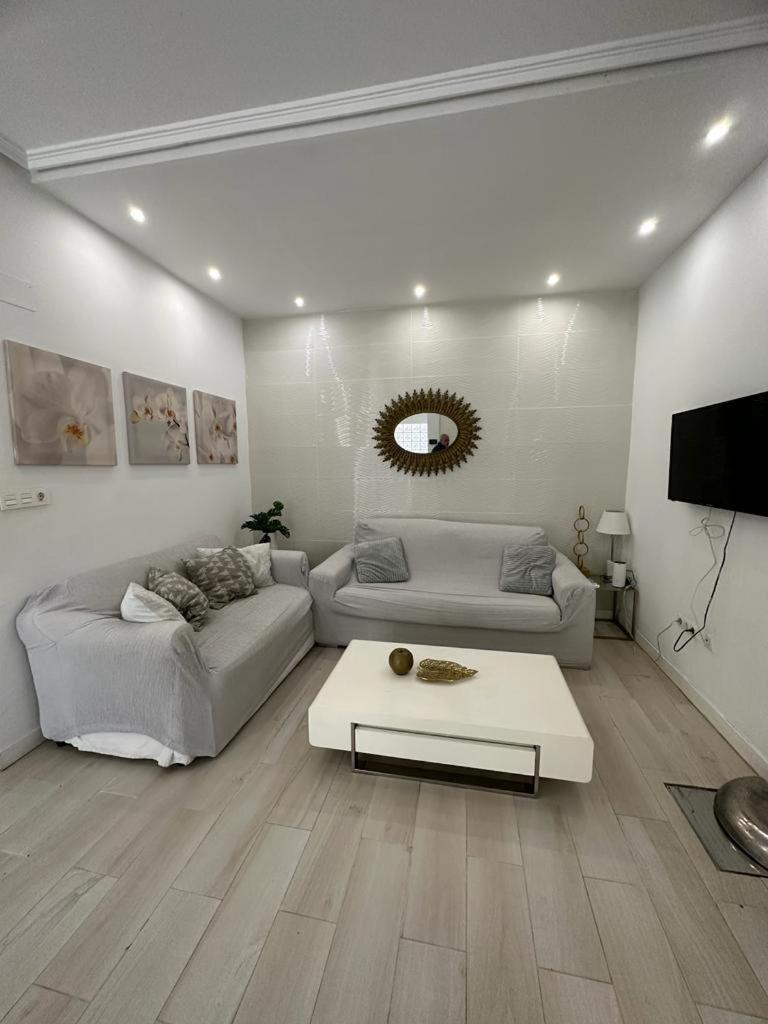 Las Casitas De La Playa Apartment Valencia Exterior photo